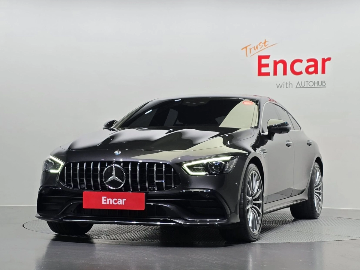 MERCEDES BENZ AMG GT