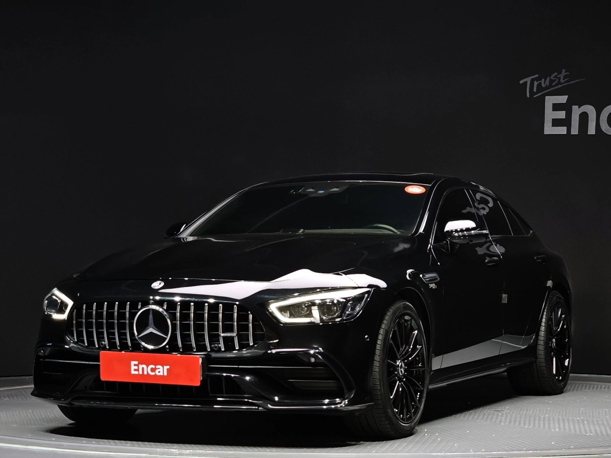 MERCEDES BENZ AMG GT
