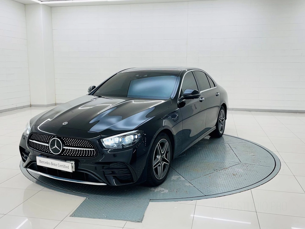 MERCEDES BENZ E-CLASS W213 2022