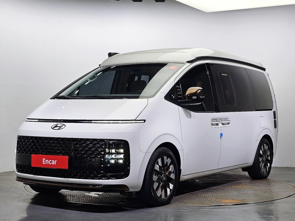 HYUNDAI STARIA  2024
