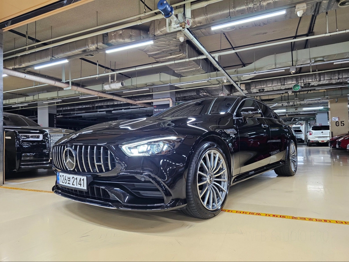 MERCEDES BENZ AMG GT