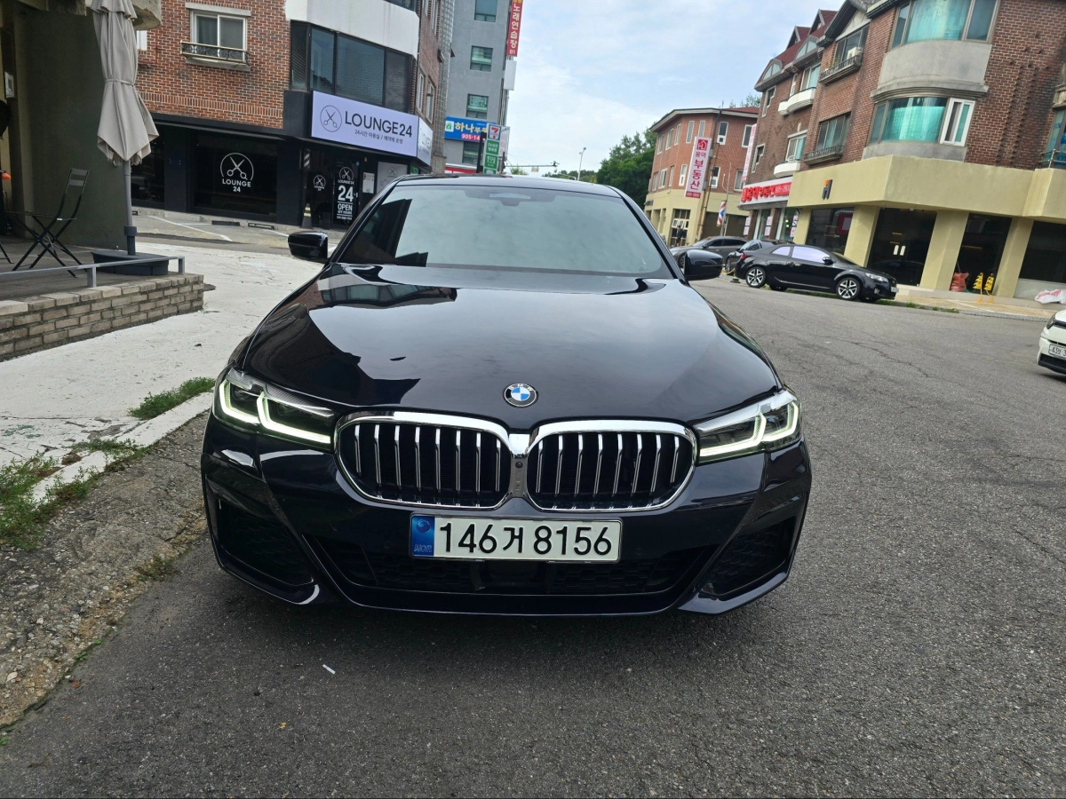 BMW 5-SERIES G30