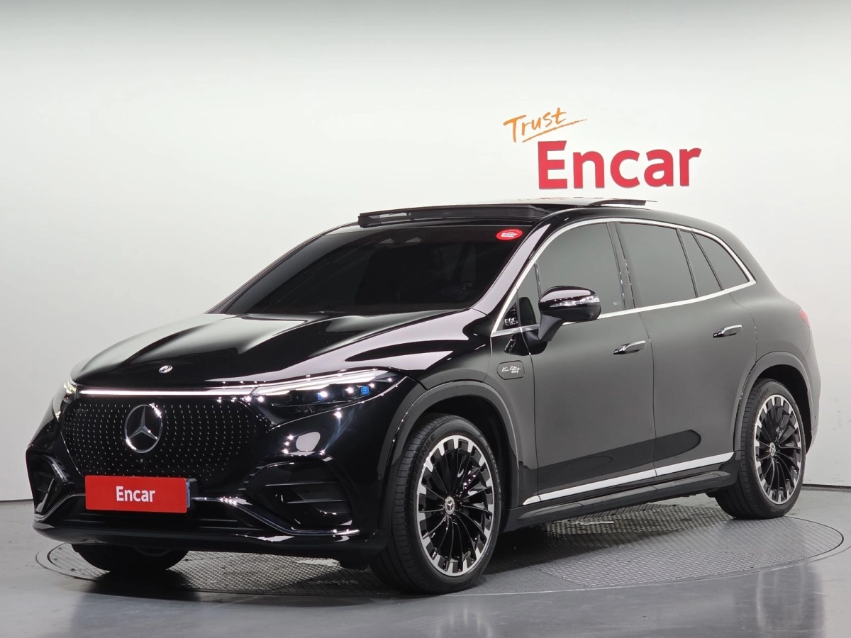 MERCEDES BENZ EQS SUV X296