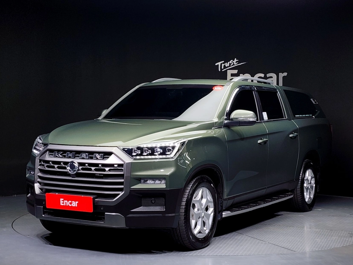 SSANGYONG REXTON SPORTS CAR