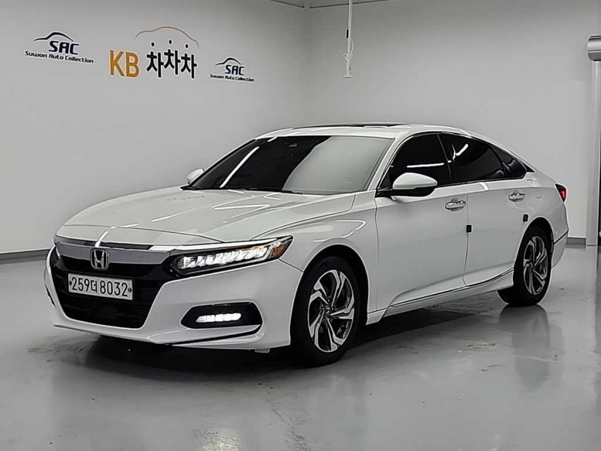 HONDA ACCORD  2019