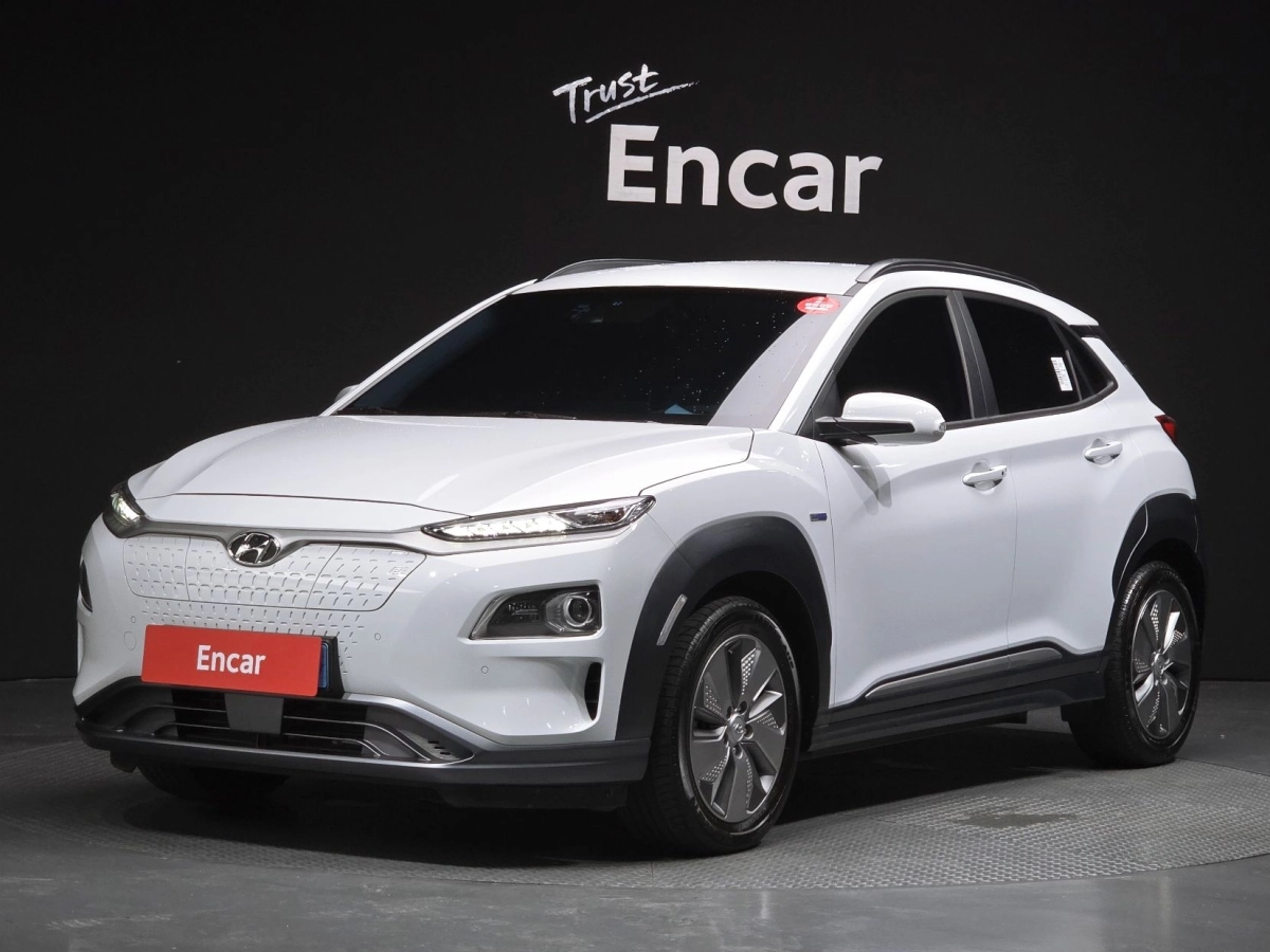 HYUNDAI KONA ELECTRIC