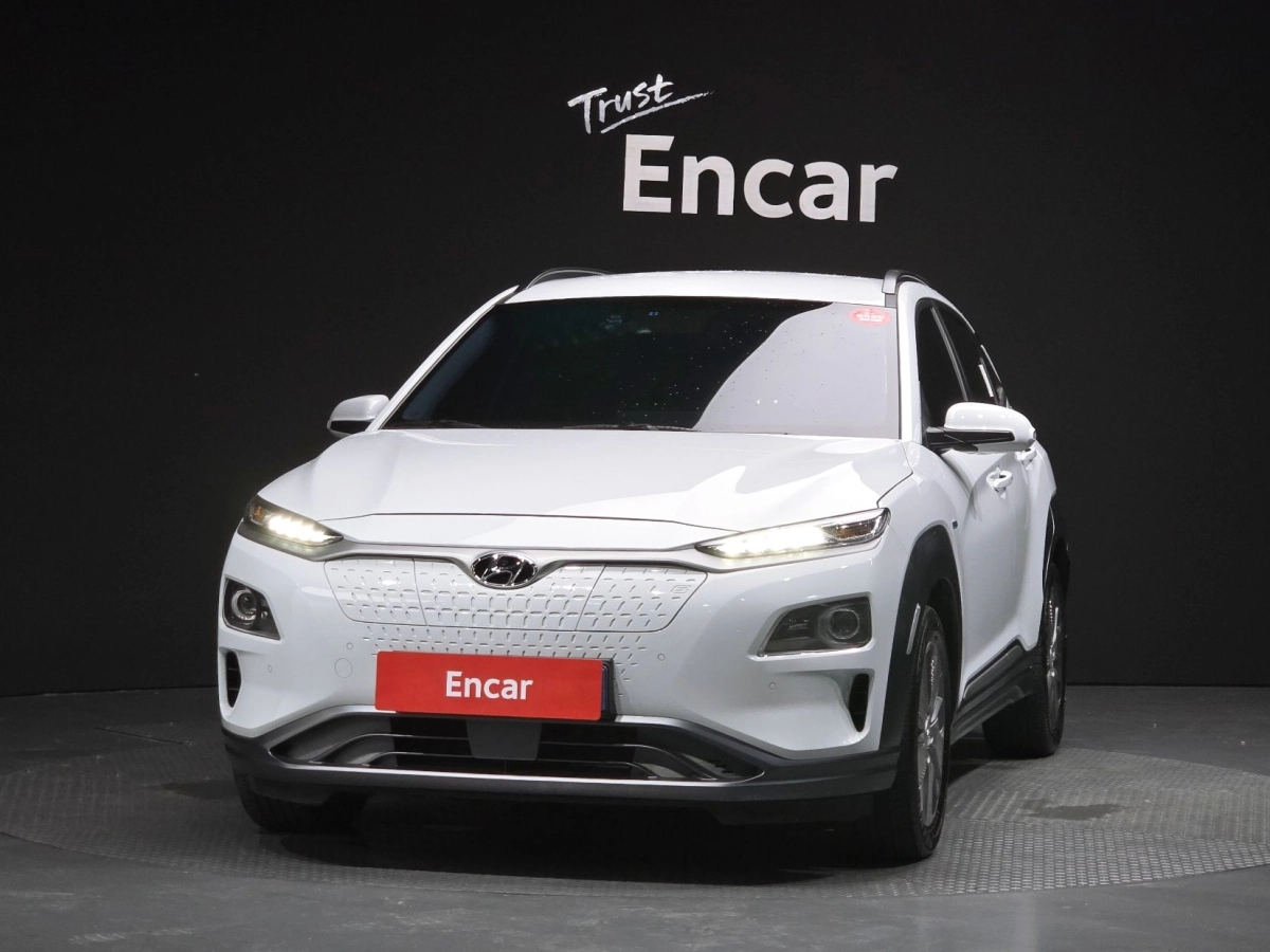 HYUNDAI KONA ELECTRIC