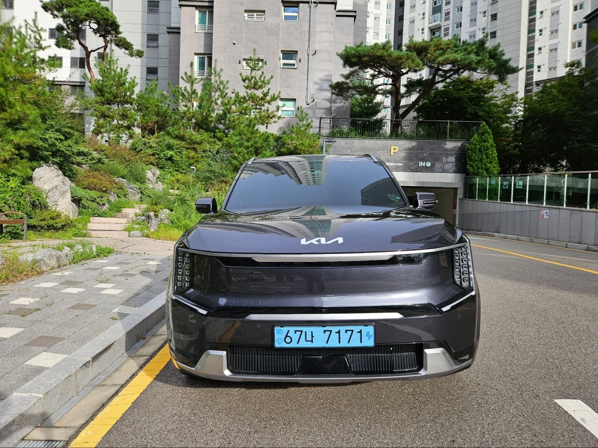 KIA EV9