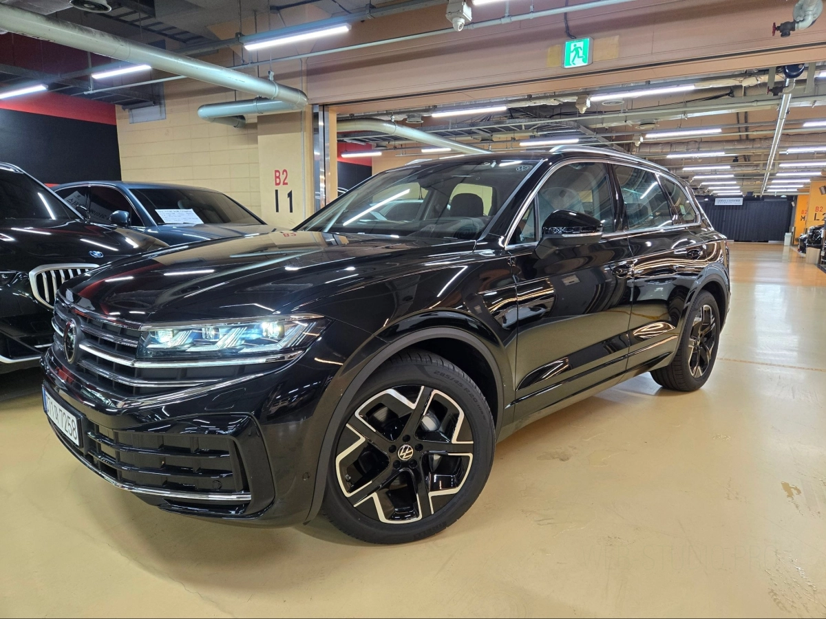 VOLKSWAGEN TOUAREG 2025