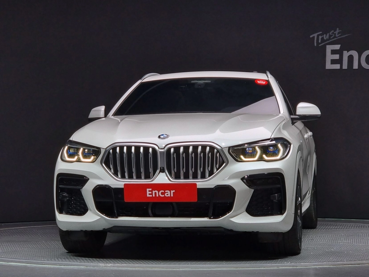 BMW X6 G06