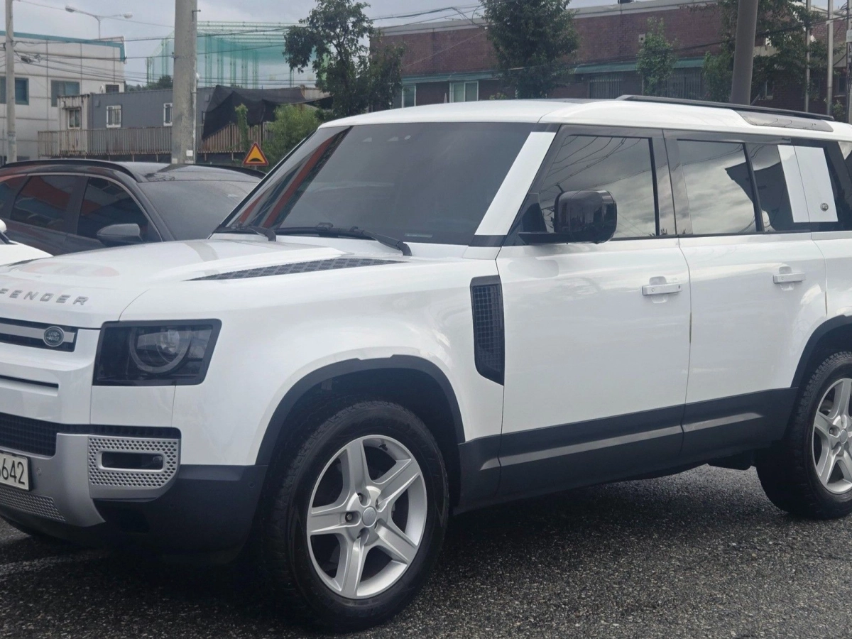 LAND ROVER DEFENDER L663