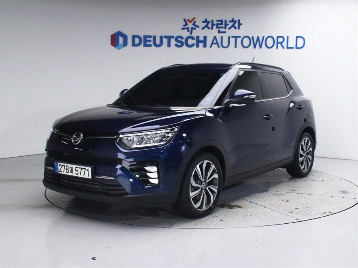 SSANGYONG TIVOLI VERY NEW