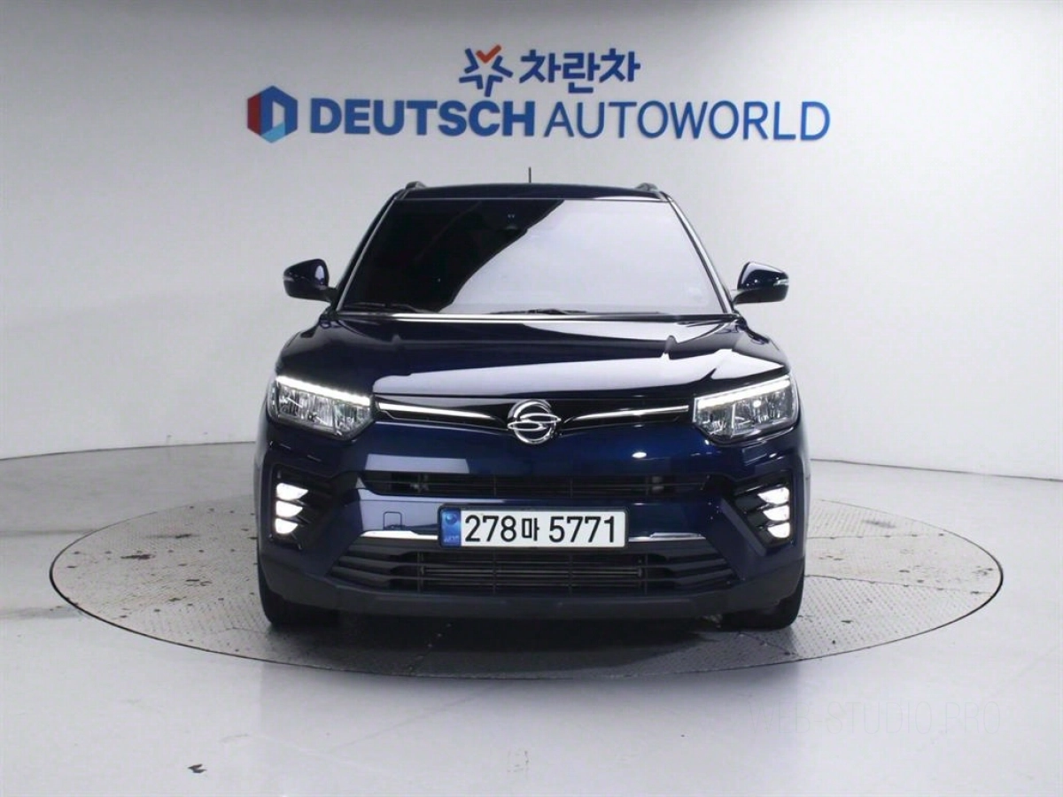 SSANGYONG TIVOLI VERY NEW