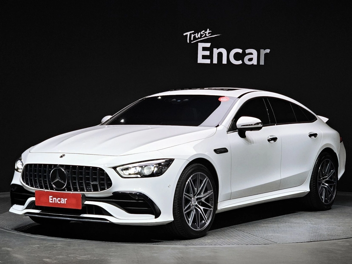 MERCEDES BENZ AMG GT