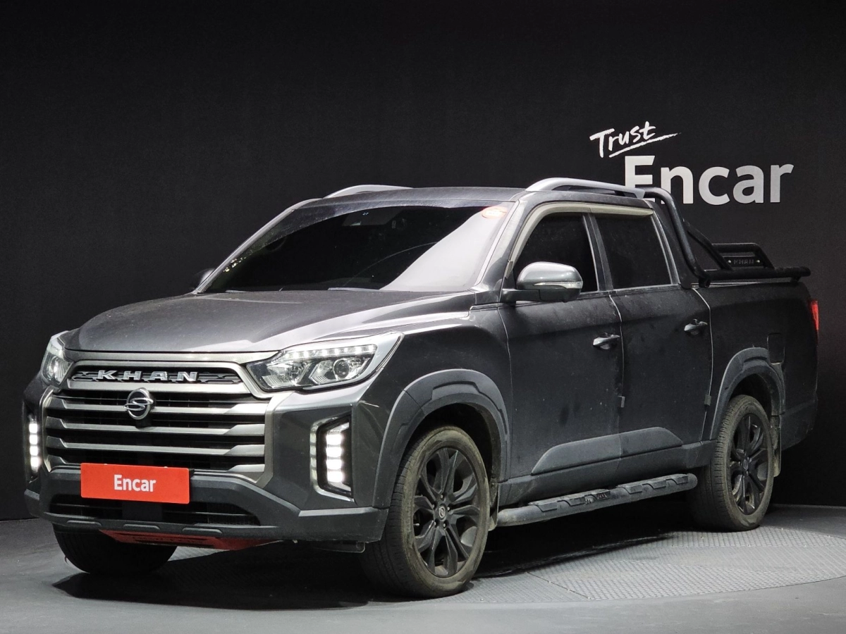 SSANGYONG REXTON SPORTS CAR