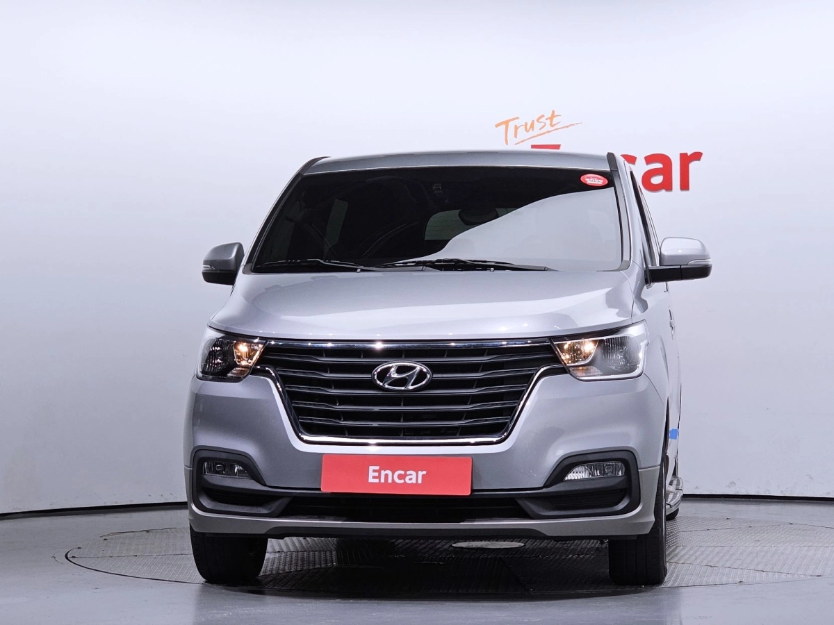 HYUNDAI STAREX GRAND