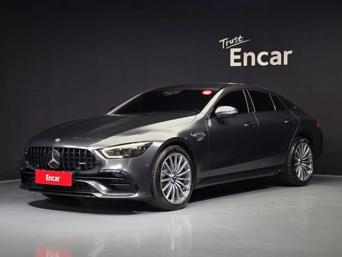 MERCEDES BENZ AMG GT