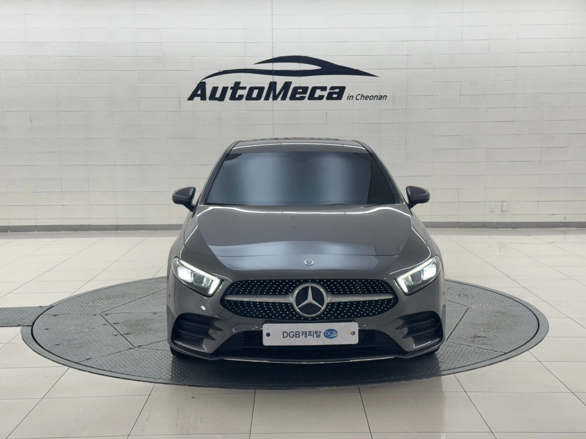 MERCEDES BENZ A-CLASS W177