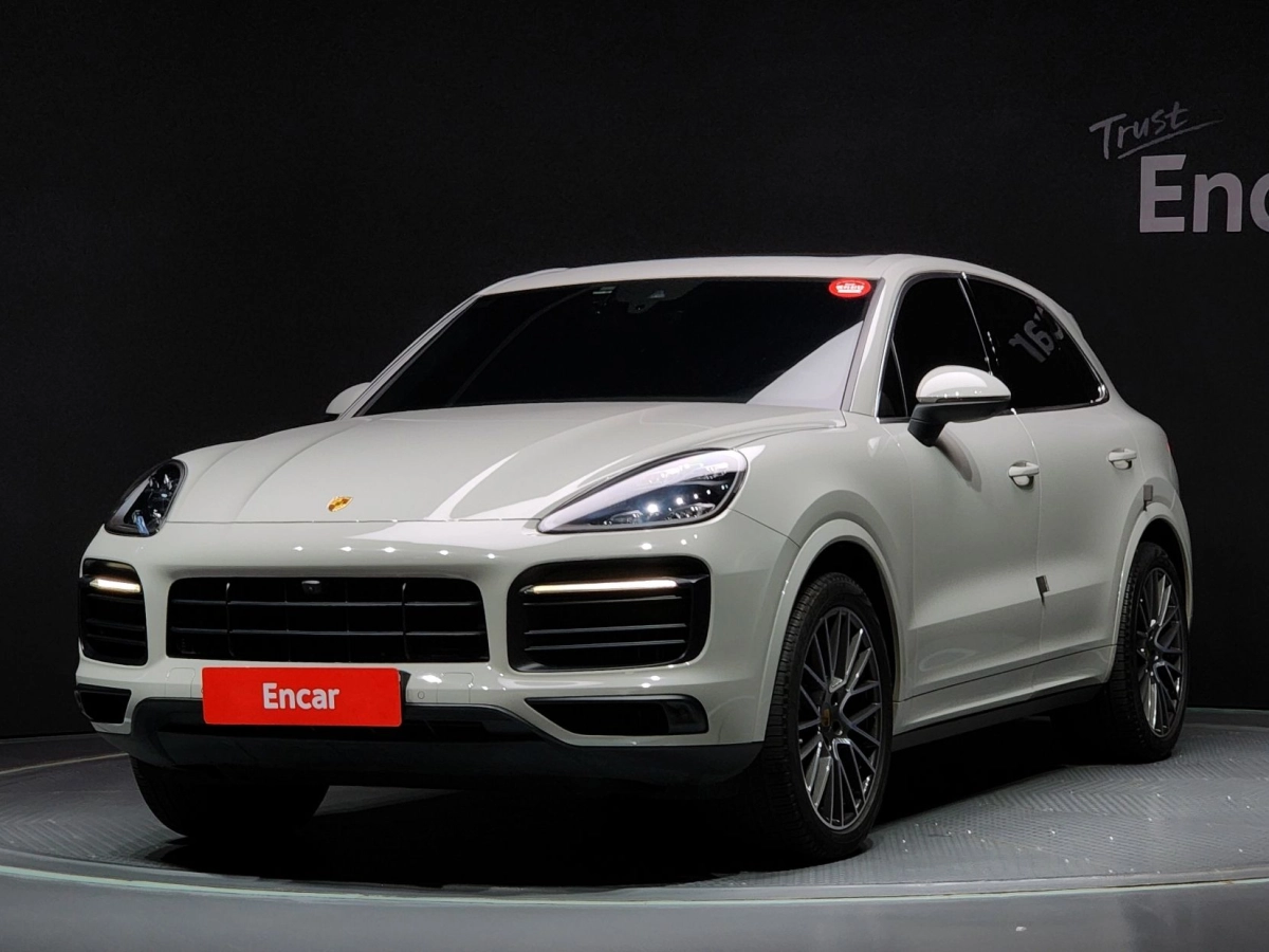 PORSCHE CAYENNE PO536