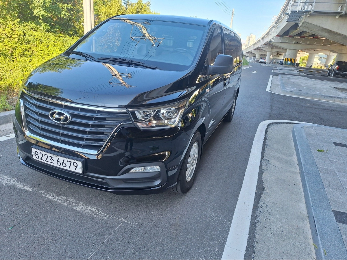 HYUNDAI STAREX GRAND 2019