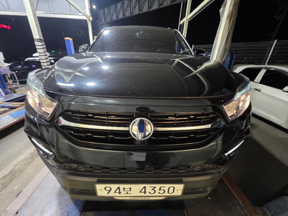 SSANGYONG REXTON SPORTS