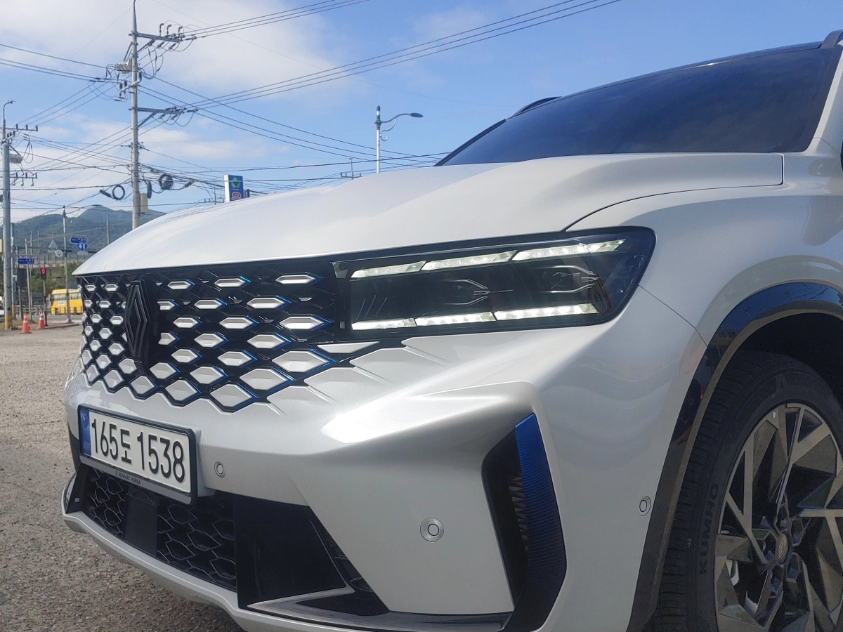 SAMSUNG GRAND KOLEOS