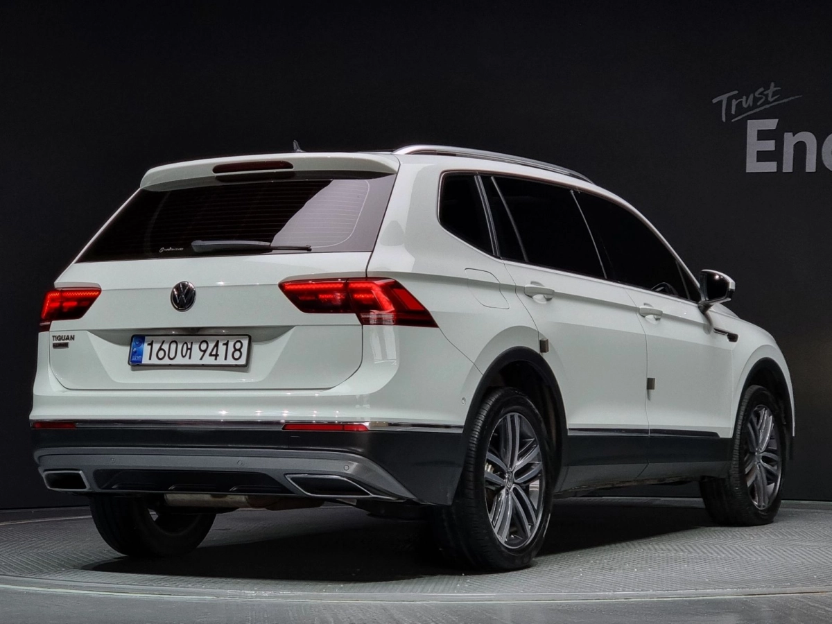VOLKSWAGEN TIGUAN ALLSPACE