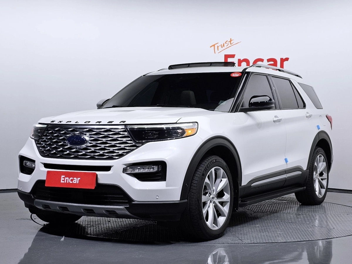 FORD EXPLORER  2021