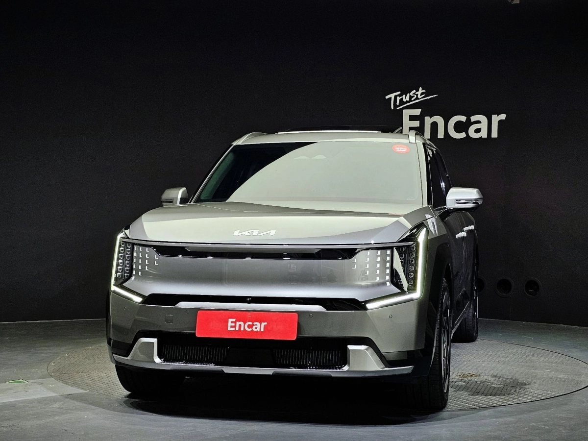 KIA EV9