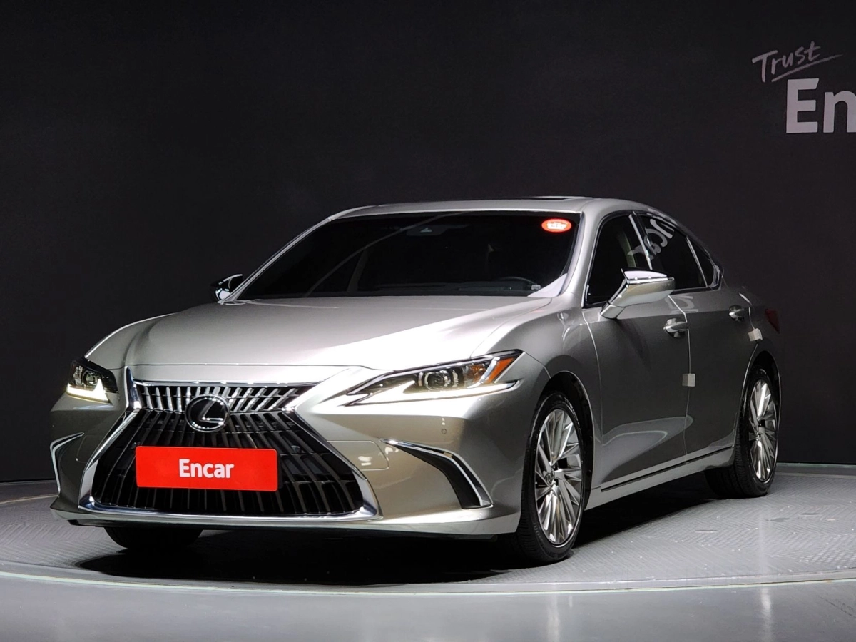 LEXUS ES300H