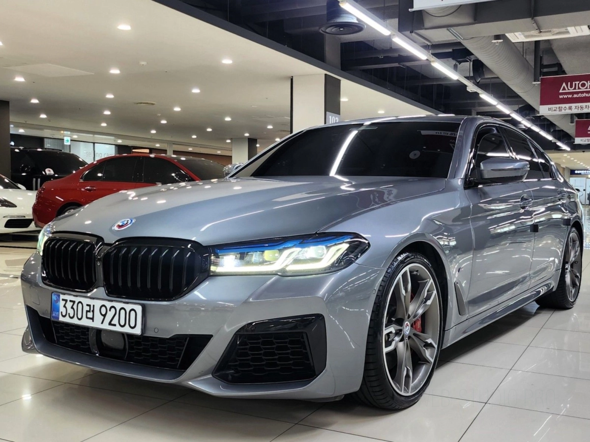 BMW 5-SERIES G30