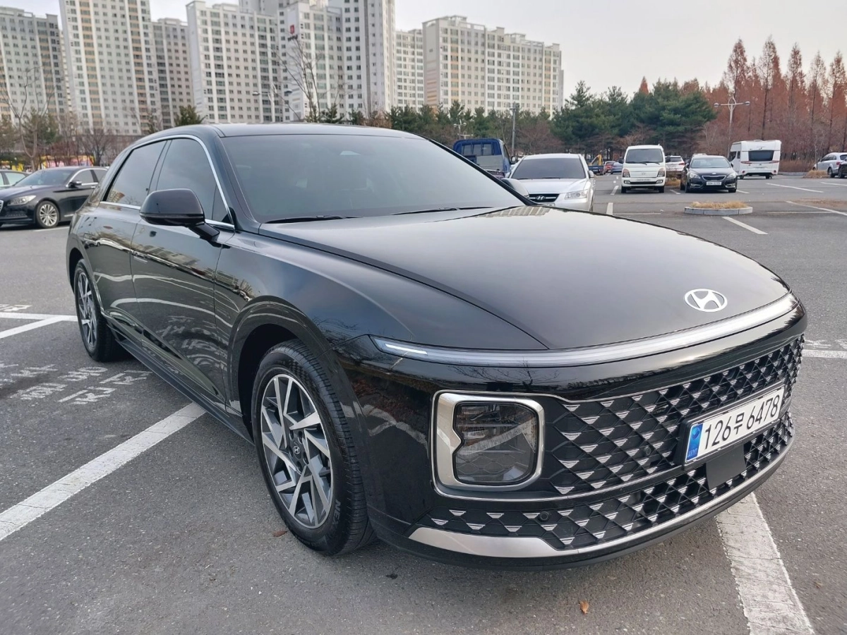 HYUNDAI GRANDEUR HYBRID GN7