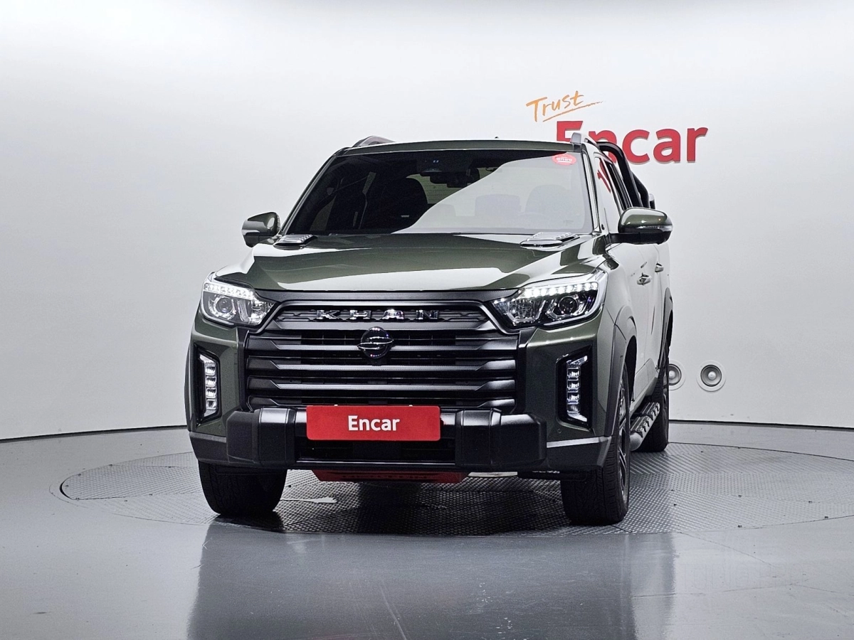 SSANGYONG REXTON SPORTS CAR