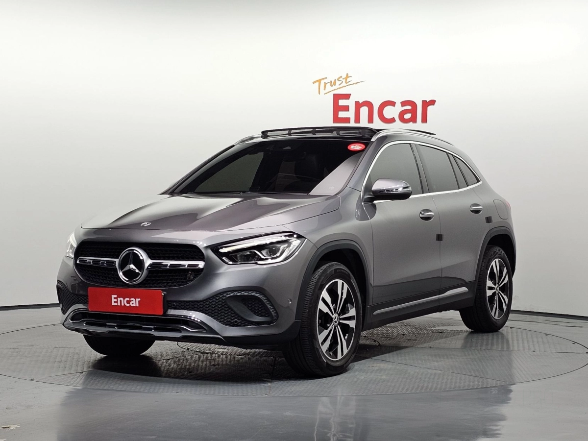 MERCEDES BENZ GLA-CLASS H247