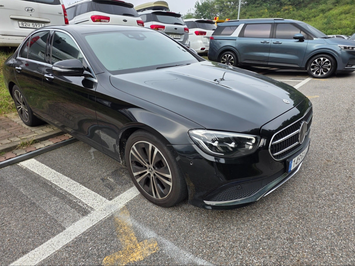 MERCEDES BENZ E-CLASS W213
