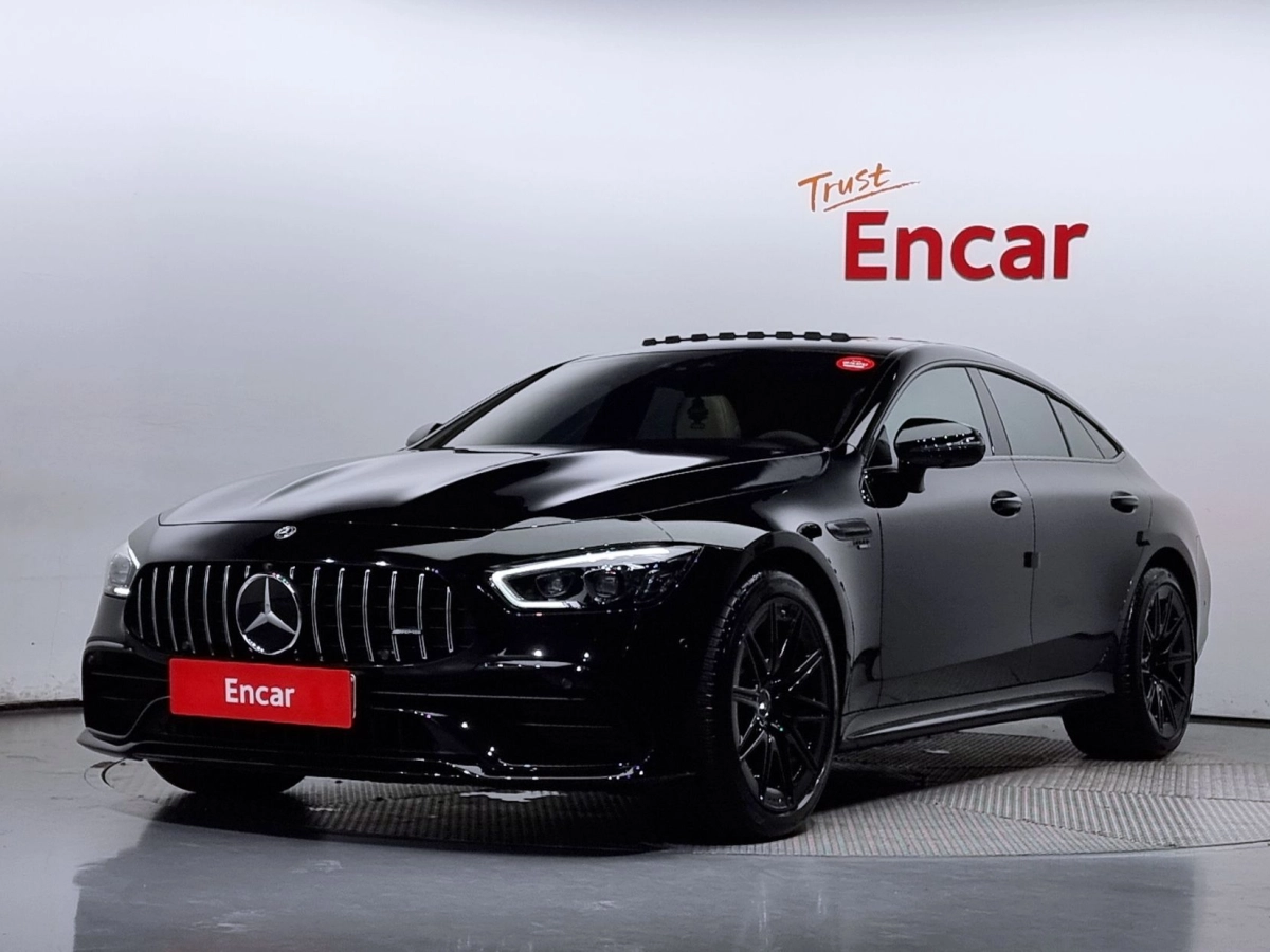 MERCEDES BENZ AMG GT