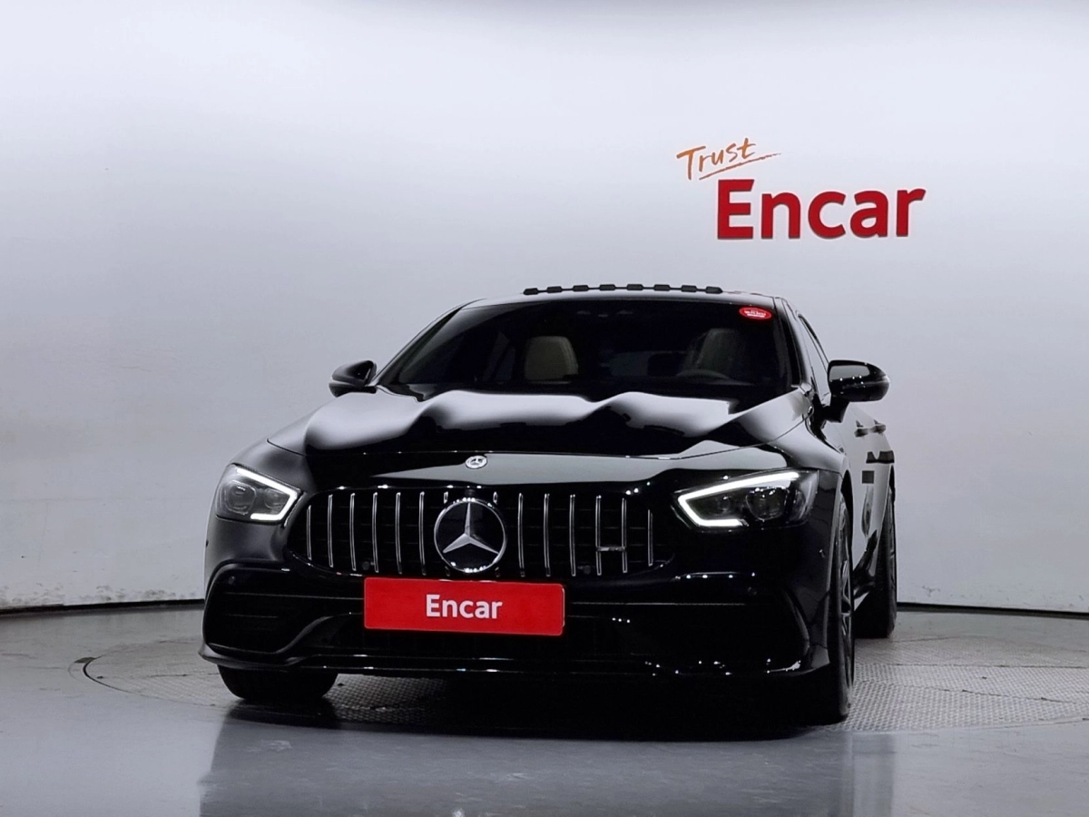 MERCEDES BENZ AMG GT