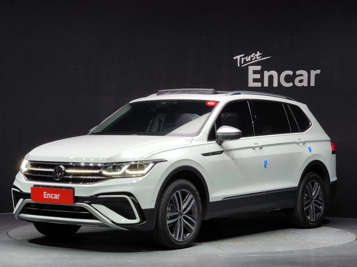 VOLKSWAGEN TIGUAN ALLSPACE