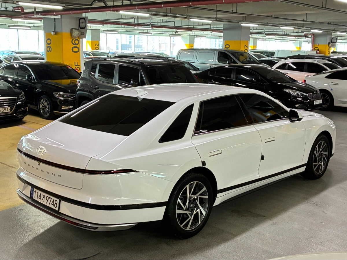 HYUNDAI GRANDEUR GN7
