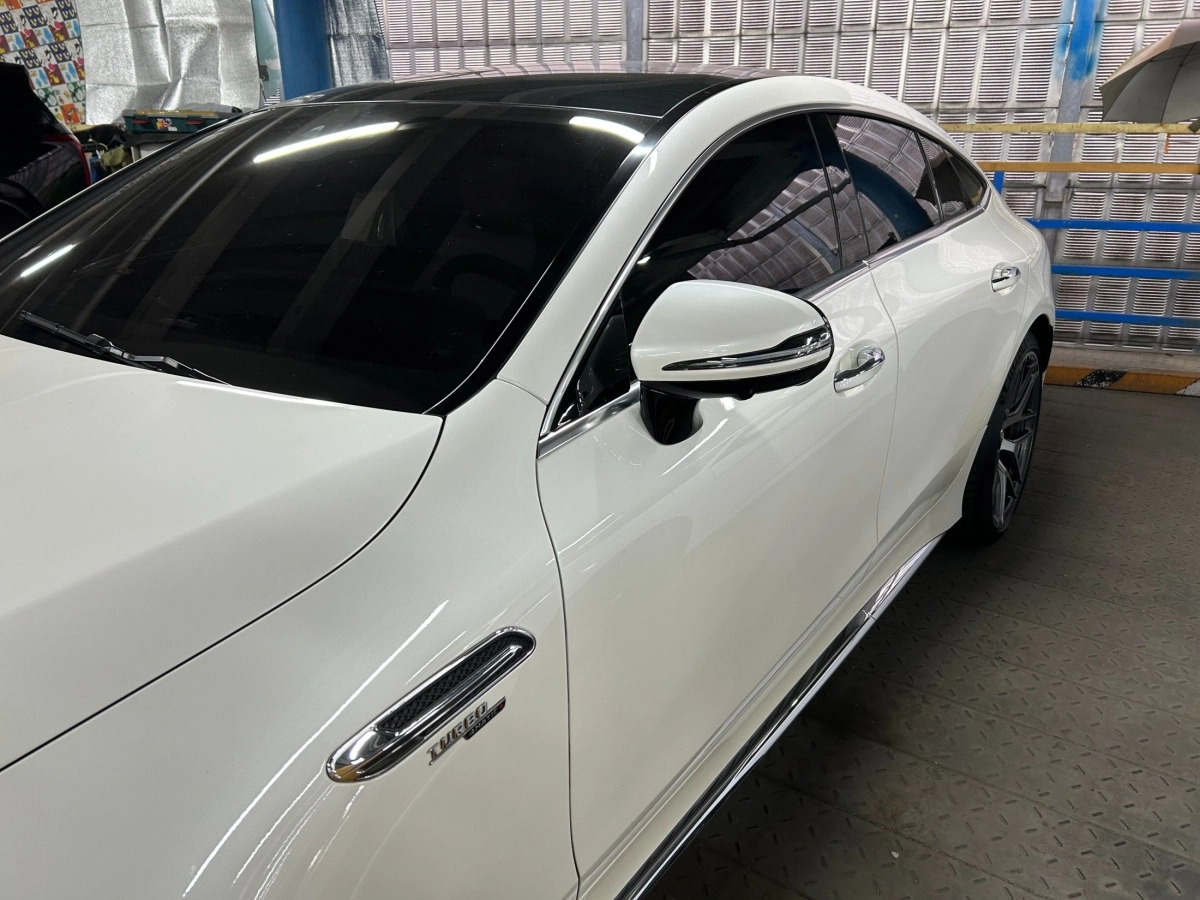 MERCEDES BENZ AMG GT