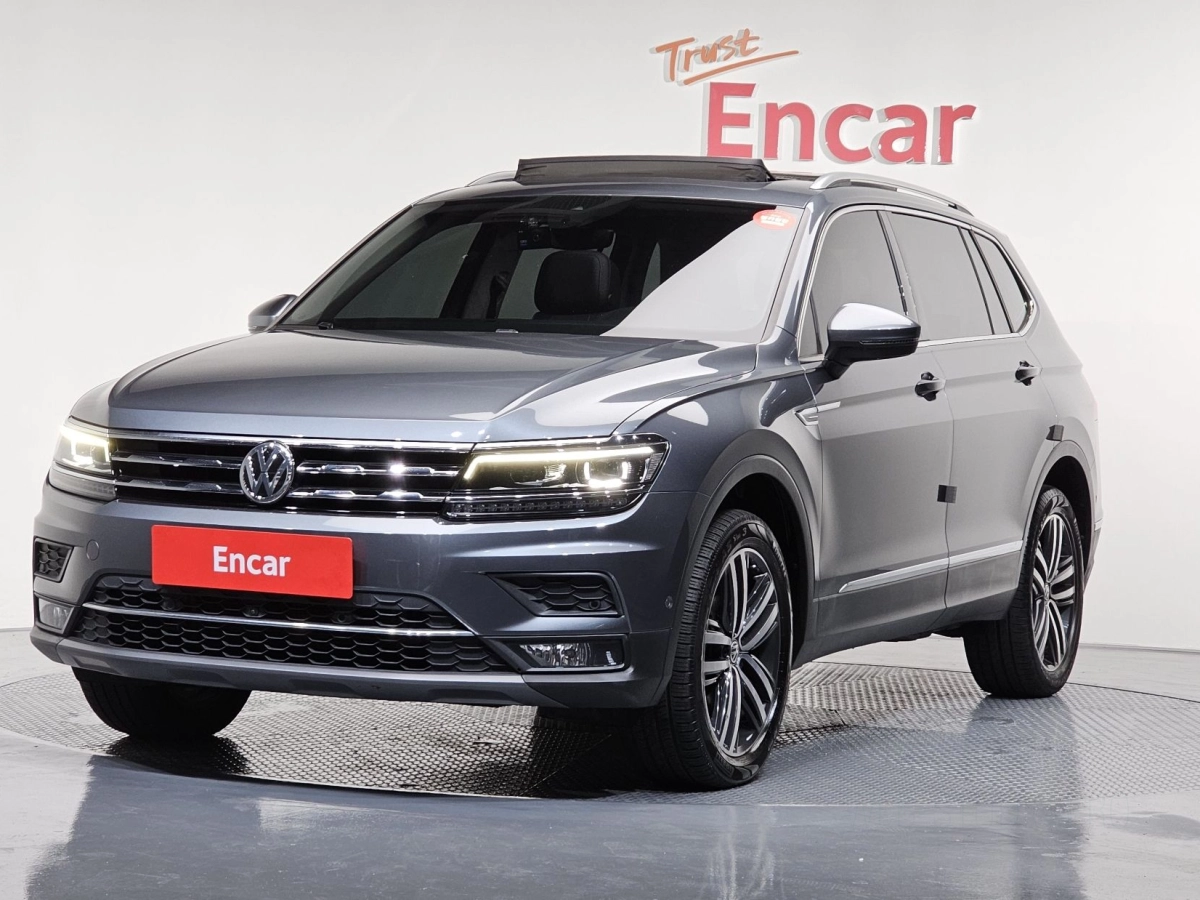 VOLKSWAGEN TIGUAN ALLSPACE