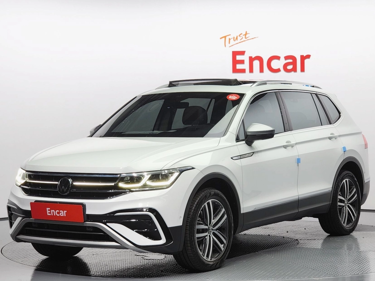 VOLKSWAGEN TIGUAN ALLSPACE