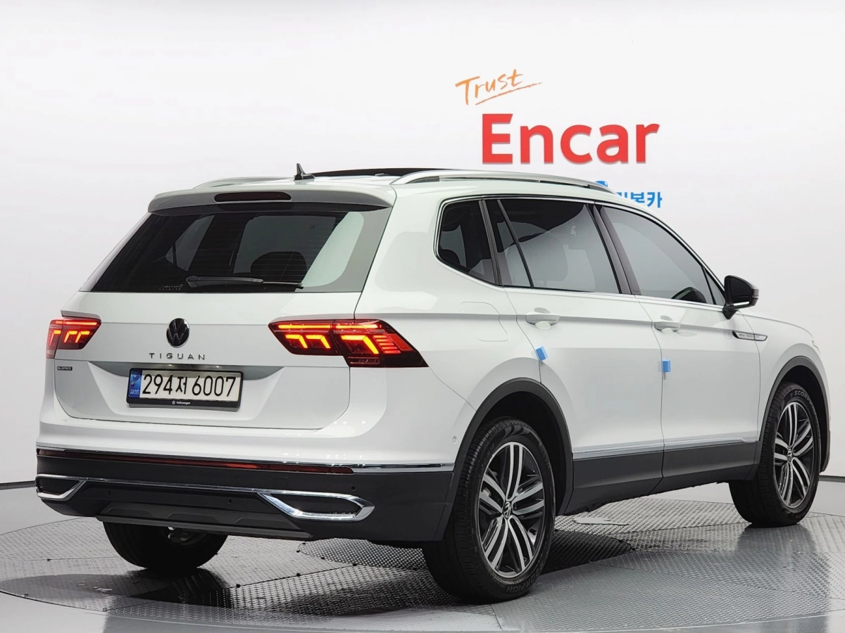 VOLKSWAGEN TIGUAN ALLSPACE