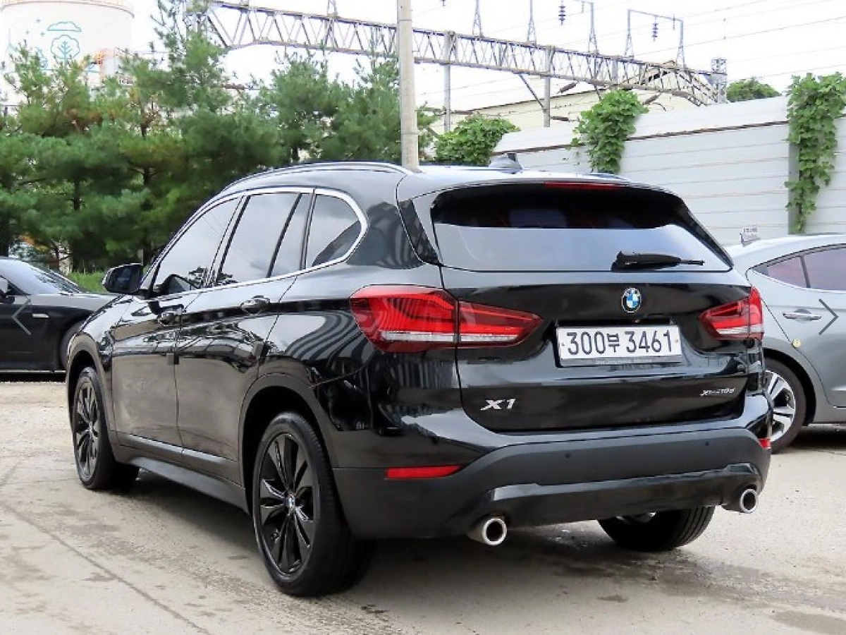 BMW X1 F48