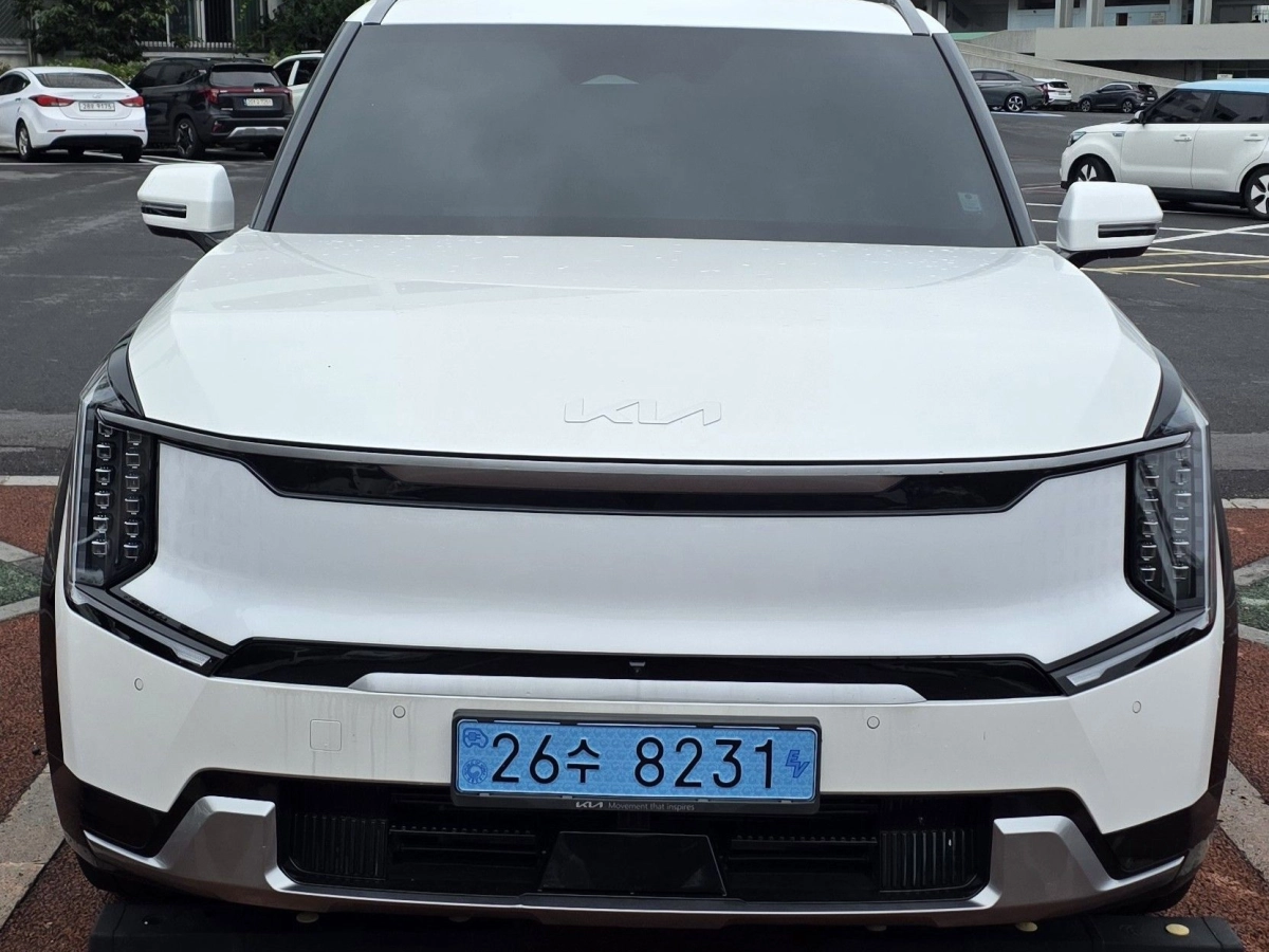 KIA EV9