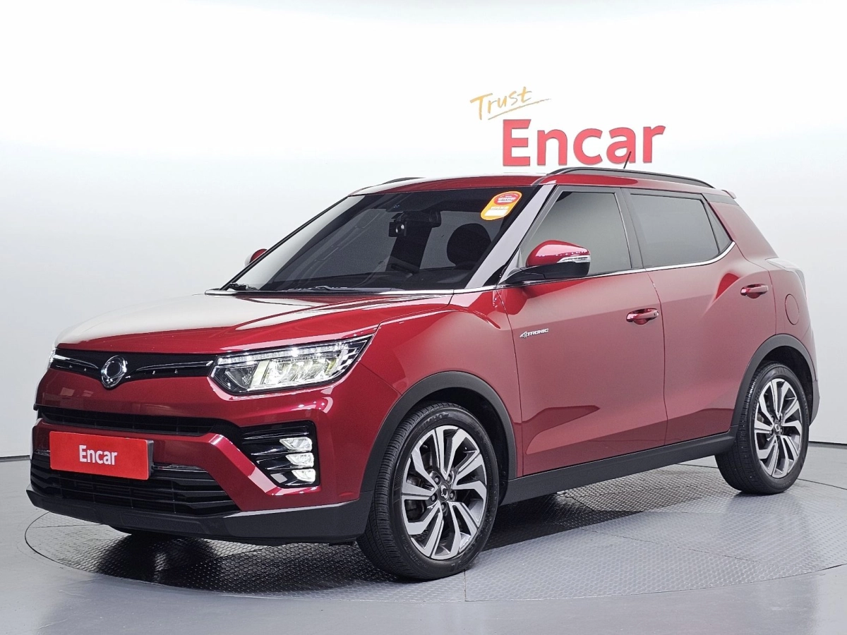 SSANGYONG TIVOLI VERY NEW  2019