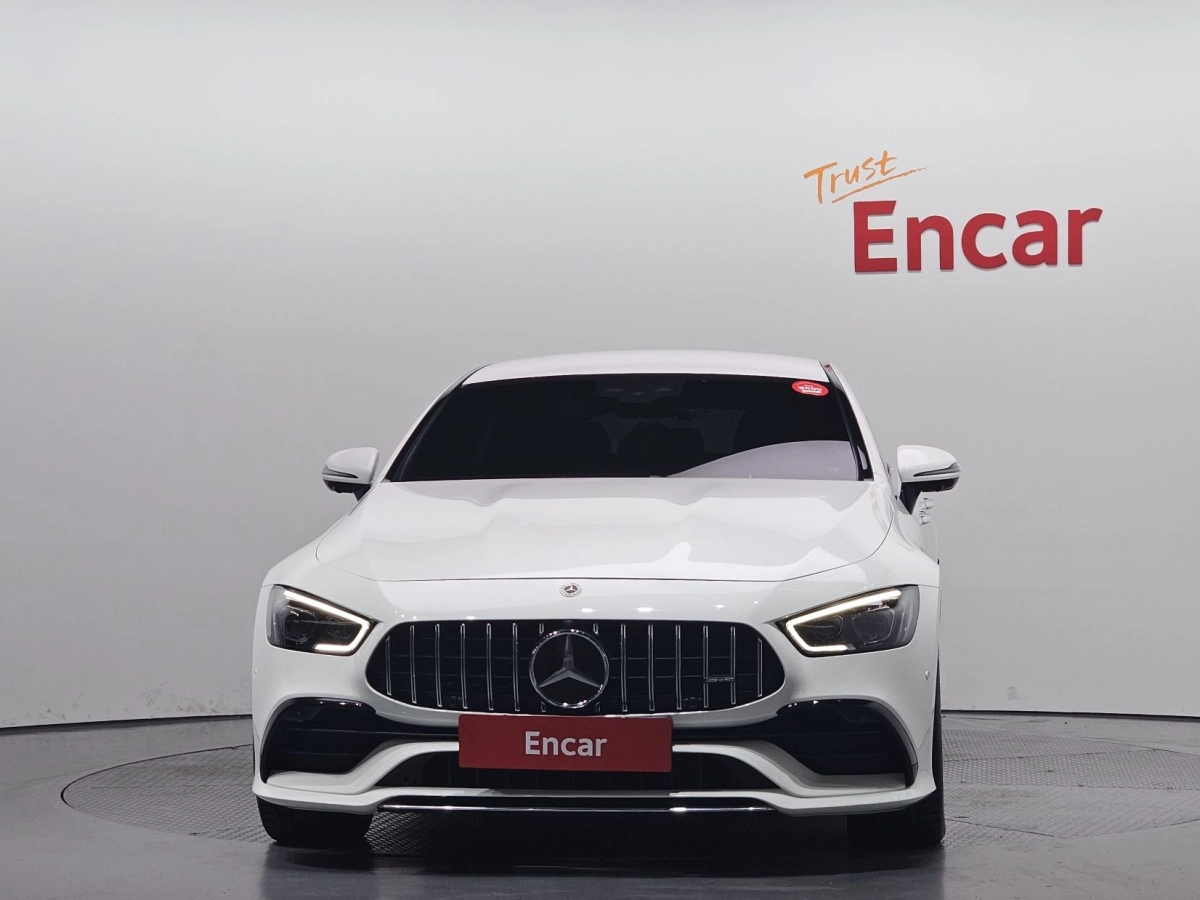 MERCEDES BENZ AMG GT