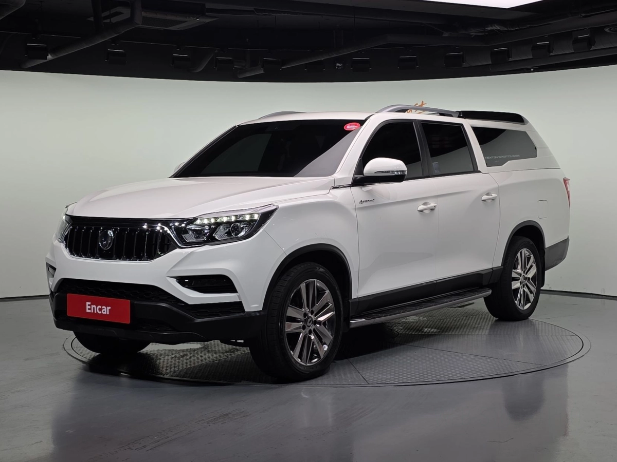SSANGYONG REXTON SPORTS CAR  2020