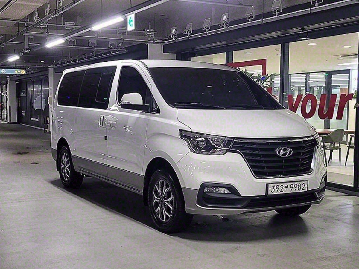 HYUNDAI STAREX GRAND 2020