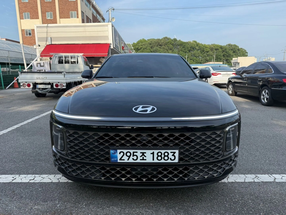 HYUNDAI GRANDEUR GN7
